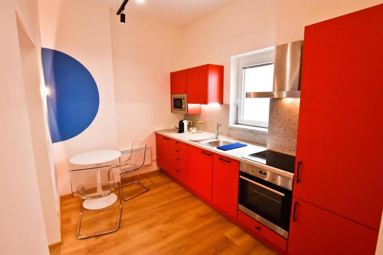Zachar Apartman โชพรอน ภายนอก รูปภาพ